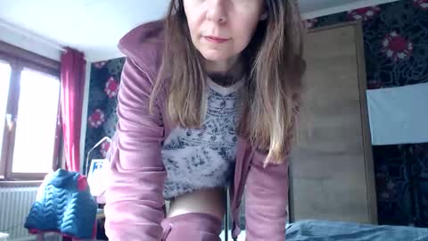 Snapshot of kingandprincess chatting on May 14, 2026, 3:08 pm sexysexyhotwetpinkredpussy online show from May 14, 2026, 3:08 pm