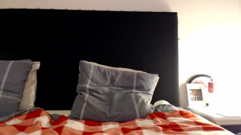 Snapshot of kingandprincess chatting on July 26, 2026, 9:21 pm sexysexyhotwetpinkredpussy online show from July 26, 2026, 9:21 pm