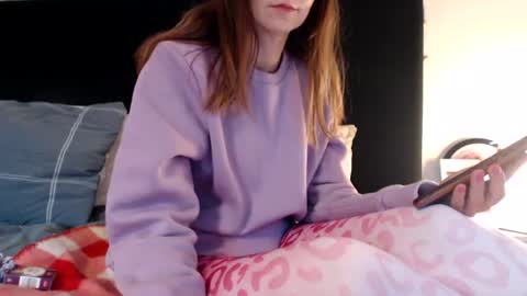 Snapshot of kingandprincess chatting on July 28, 2026, 7:39 pm sexysexyhotwetpinkredpussy online show from July 28, 2026, 7:39 pm