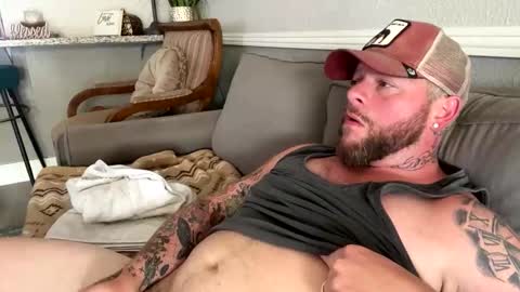 kingcali420_ online show from May 13, 2026, 4:15 pm