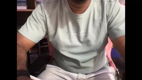 kingcobra_08 online show from April 2, 2026, 3:04 am