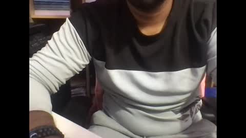 kingcobra_08 online show from April 6, 2026, 1:47 am