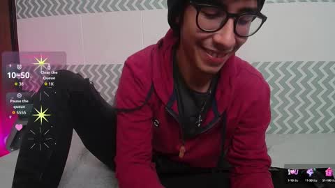 kingdanny_8 online show from October 16, 2025, 1:39 am