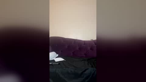 Snapshot of kingecstasyxxx chatting on April 4, 2026, 3:49 am KingEcstasyXXX online show from April 4, 2026, 3:49 am
