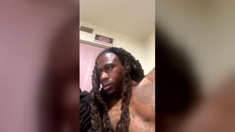 Snapshot of kingecstasyxxx chatting on May 28, 2026, 8:06 pm KingEcstasyXXX online show from May 28, 2026, 8:06 pm