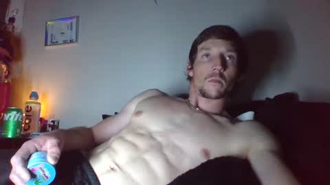 kingqueenofthesouth318 online show from February 3, 2025, 9:41 am