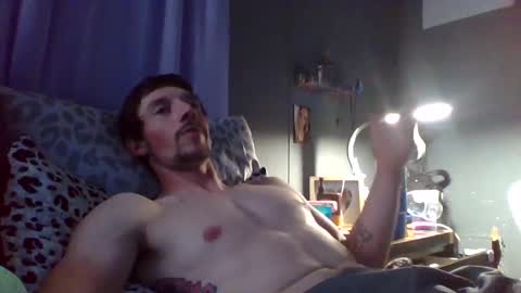 kingqueenofthesouth318 online show from October 13, 2025, 11:21 am