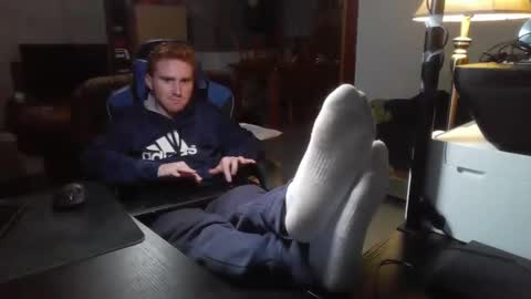 Snapshot of kingoffootfetish chatting on January 9, 2025, 8:13 am Master King Tommy online show from January 9, 2025, 8:13 am