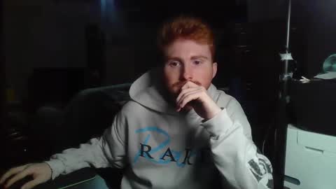 Snapshot of kingoffootfetish chatting on February 18, 2025, 7:54 am Master King Tommy online show from February 18, 2025, 7:54 am