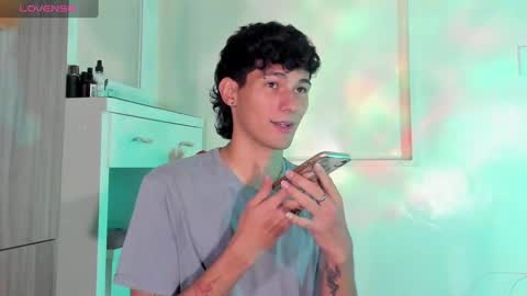  A L E X  online show from February 18, 2025, 6:15 am