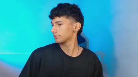  A L E X  online show from September 14, 2025, 8:13 am