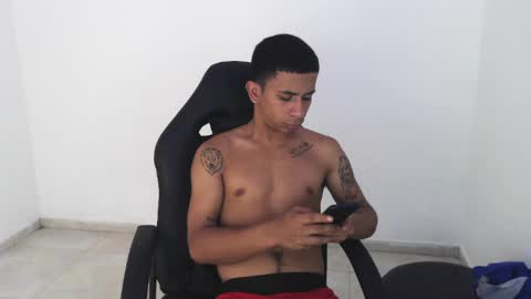 Snapshot of kings_latins chatting on June 13, 2026, 4:49 pm DOMINANT ALPHA KINGS online show from June 13, 2026, 4:49 pm