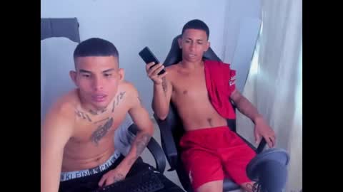 Snapshot of kings_latins chatting on June 15, 2026, 8:22 pm DOMINANT ALPHA KINGS online show from June 15, 2026, 8:22 pm