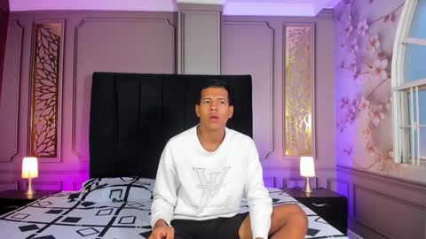 sebastian online show from October 26, 2025, 11:05 am