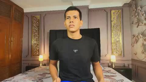 sebastian online show from December 23, 2025, 3:26 am