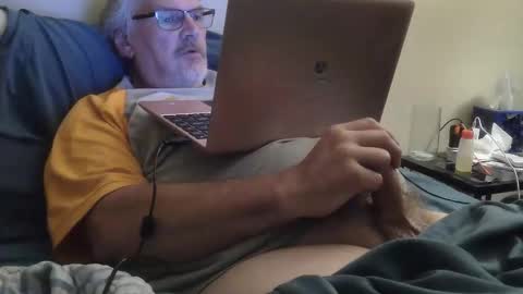 kingtongue10 online show from June 8, 2026, 10:26 am
