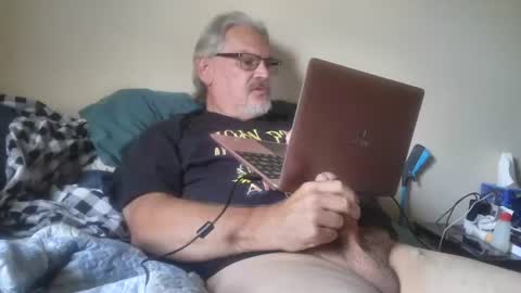 kingtongue10 online show from June 17, 2026, 11:16 pm