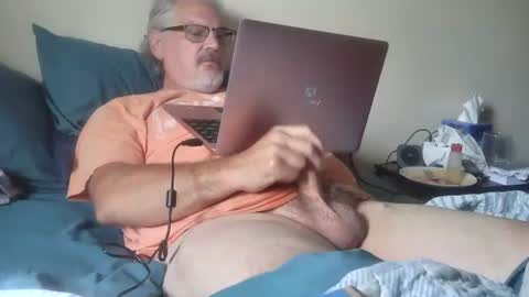 kingtongue10 online show from June 26, 2026, 5:50 pm