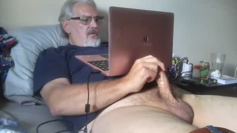 kingtongue10 online show from July 17, 2026, 5:18 pm