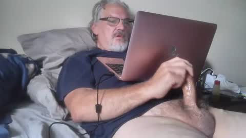 kingtongue10 online show from July 18, 2026, 12:53 pm