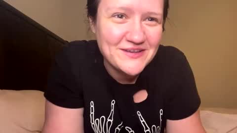 Kinkbitch online show from February 1, 2026, 11:36 pm