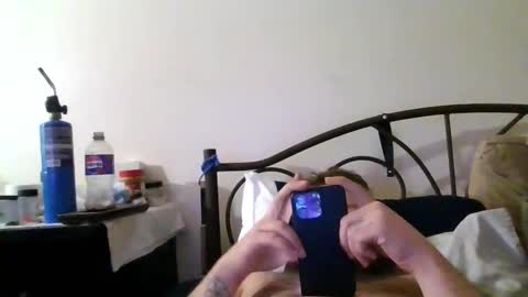 kinktyler online show from December 4, 2025, 10:18 pm