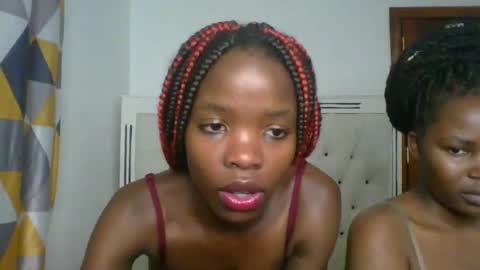 kinky_aria online show from October 4, 2025, 6:17 pm