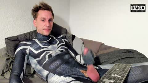 kinky_spidey online show from December 23, 2024, 5:17 am
