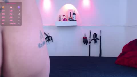 Allison  Diego online show from September 23, 2025, 5:38 pm