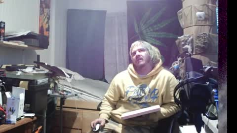 Kinky Cassie online show from April 29, 2026, 8:40 am