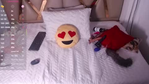 MISS RYN  online show from February 11, 2025, 2:46 am