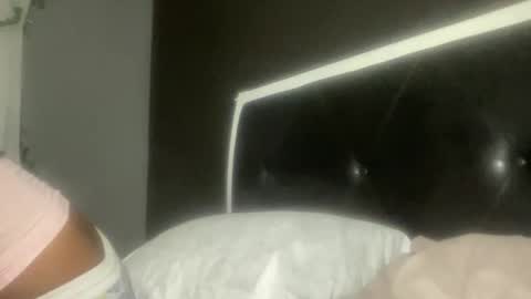 Bunniii online show from February 7, 2025, 6:45 am