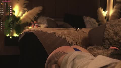 kinkylina_ online show from January 17, 2025, 4:36 pm