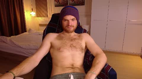Snapshot of kinkypumpkin chatting on May 18, 2026, 9:04 am Kenny online show from May 18, 2026, 9:04 am
