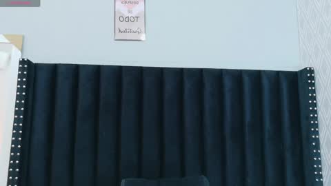 kinkywildmilf online show from April 1, 2026, 2:45 am