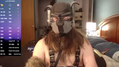 kinkywolf87 online show from March 7, 2025, 6:43 pm