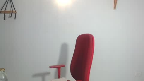 kintsugi online show from February 4, 2025, 1:34 am