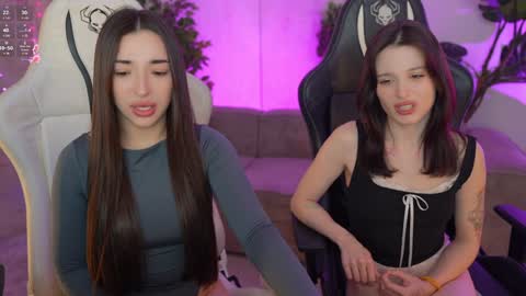 Sweet girls online show from March 11, 2025, 8:53 pm
