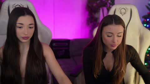 Sweet girls online show from December 19, 2025, 9:27 am