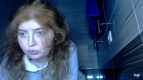 Snapshot of kira_foxy_ chatting on May 26, 2026, 8:54 am Kira online show from May 26, 2026, 8:54 am