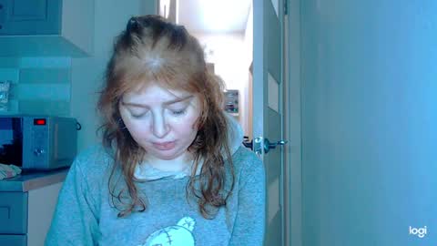 Snapshot of kira_foxy_ chatting on June 5, 2026, 1:06 pm Kira online show from June 5, 2026, 1:06 pm