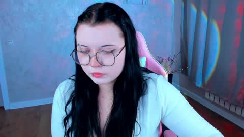 kira online show from April 12, 2026, 9:14 am