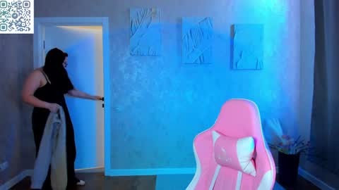 kira online show from April 21, 2026, 9:04 am