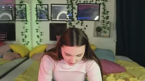 kira_jin online show from February 19, 2025, 12:33 pm