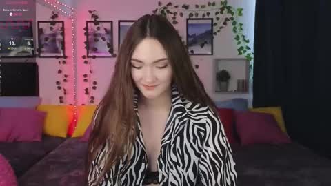 kira_jin online show from March 3, 2025, 7:54 am