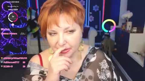 Kira Kennet online show from October 27, 2025, 9:52 pm