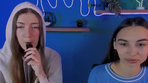 kira_light__ online show from October 23, 2025, 8:57 am