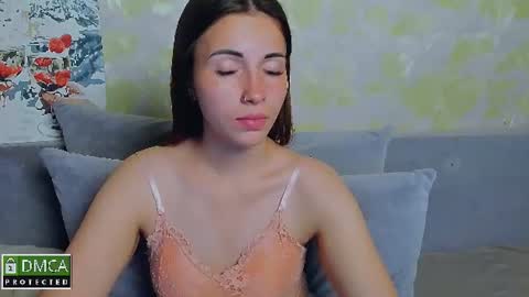 Snapshot of kira_moon_1 chatting on June 20, 2026, 6:22 pm Kira online show from June 20, 2026, 6:22 pm