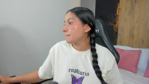 K I R A online show from May 8, 2026, 1:38 pm