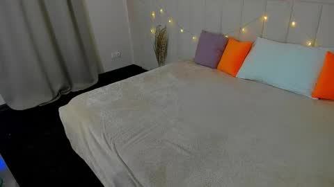 Kira online show from March 4, 2025, 2:27 am